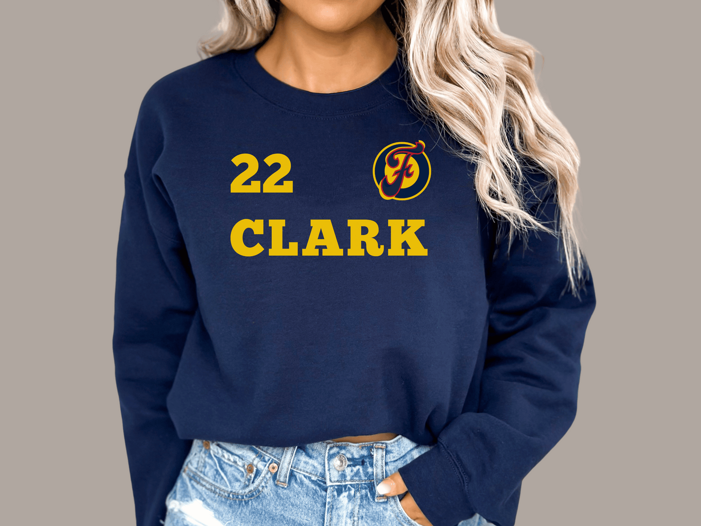 Caitlin Clark 22 Fever Indiana Unisex Sweatshirt